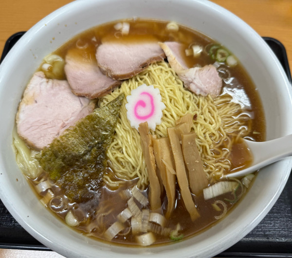 「チャーシューワンタン麺大」@らーめん どんぐりの写真