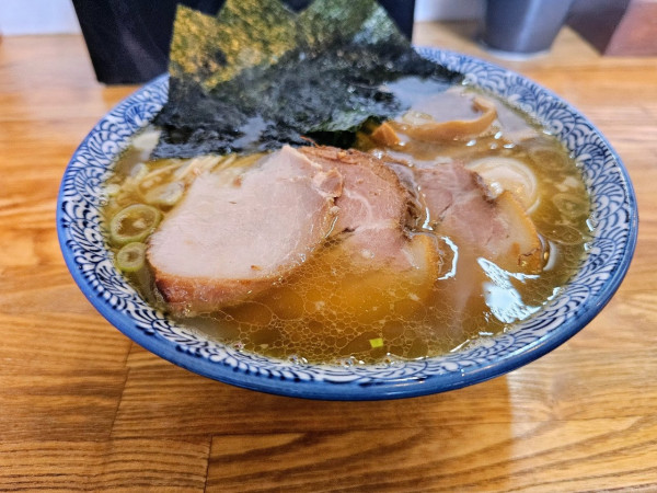 「特製中華そば」@中華そば専門 とんちぼの写真