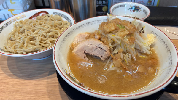 「つけめん」@豚山 武蔵村山店の写真