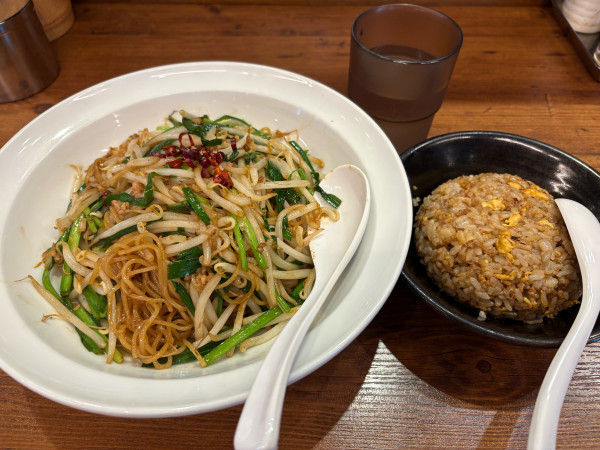 「盛台湾850円、半焼き飯400円」@茨城タンメン カミナリ 水戸城南店の写真