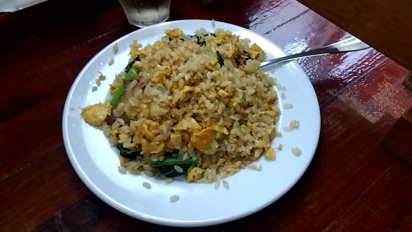 「豚バラ青菜半炒飯」@金山村 八王子店の写真