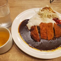 ガストうすカツブラックカレー