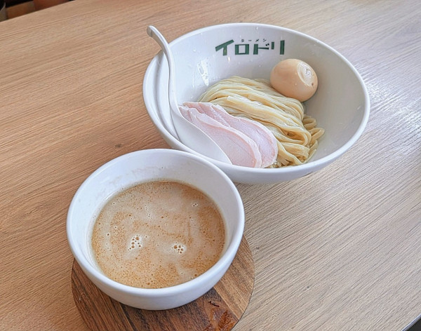 「特製つけ麺」@ラーメン イロドリの写真