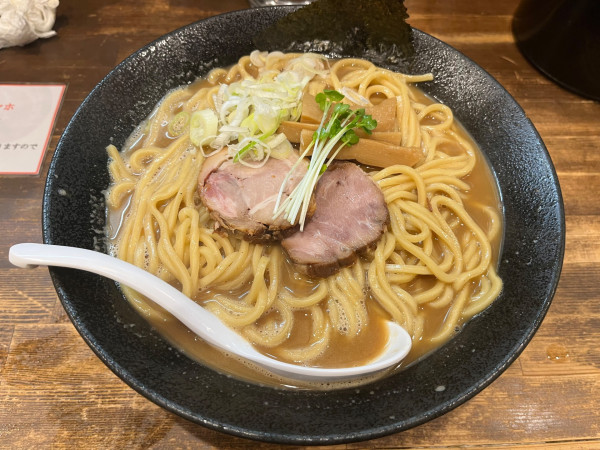 「らーめん特大」@まる文の写真