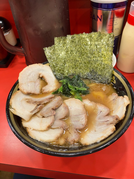 「煮豚チャーシュー麺　ダブル　裏カッパ　ライス✖️3」@横濱家系ラーメン 六代目野中家の写真