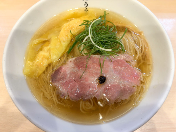 「塩SOBA (+海老ワンタン)」@麺うらたの写真