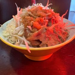 ラーメン中盛　豚1枚　1100円