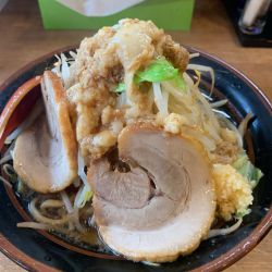 豚野菜ラーメン (850円)