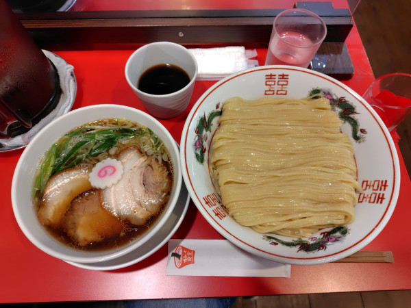 「つけそば1850円、そばつゆ180円」@カドヤ食堂 本店の写真