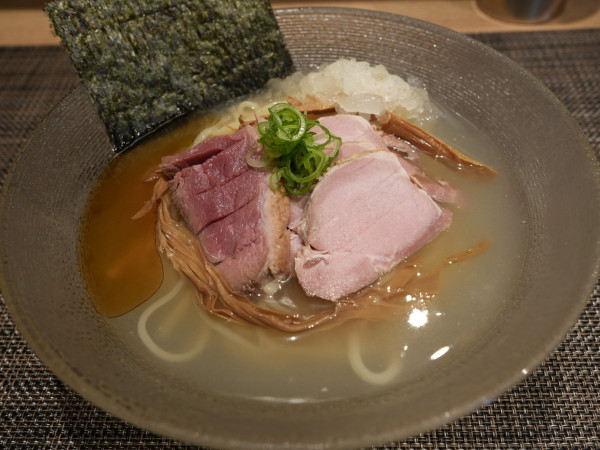 「土日限定1日6食 冷やし塩そば」@Ramen にじゅうぶんのいちの写真