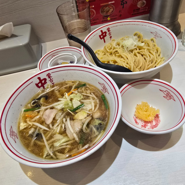 「冷やし醤油タンメン ニンニク 納豆」@蒙古タンメン中本 秋津店の写真