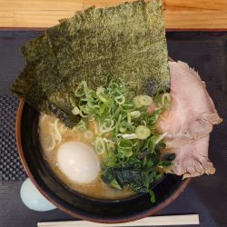 特製（並、950円）