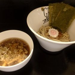 つけ麺（半麺、850円）