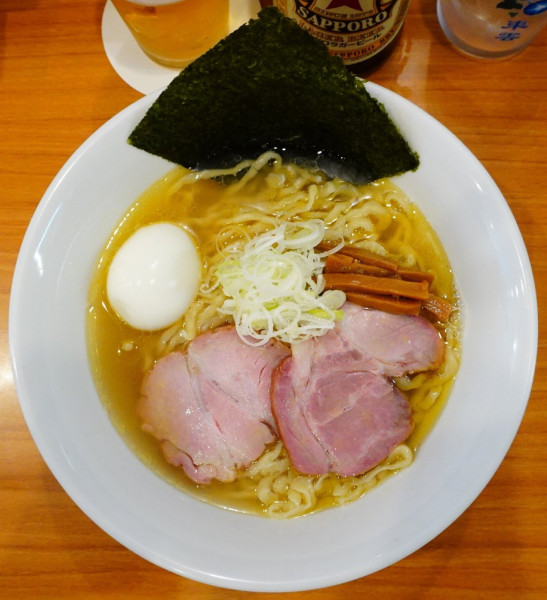 「塩らーめん＋塩たまご＋実山椒つくね＋赤星」@しののめヌードルの写真