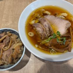 親鶏中華そば　親鶏飯