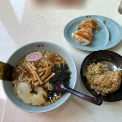 チャーハンセット（半チャーハン・餃子（4ヶ）・醤油ラーメン）
