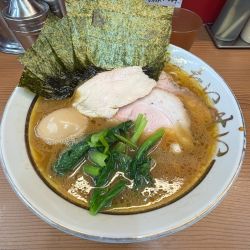 特選ラーメン(中盛り)