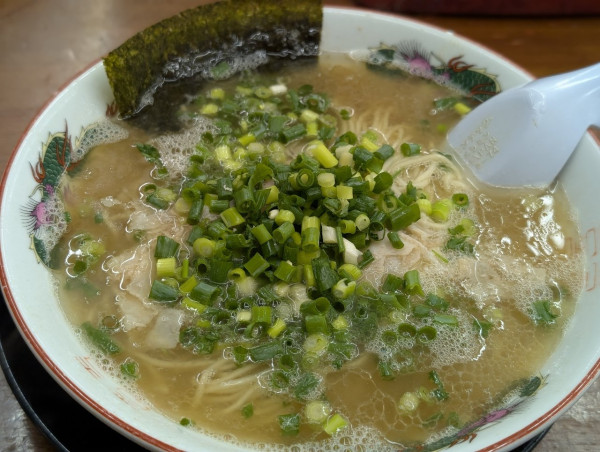 「ラーメン柔麺」@しぇからしか 東灘店の写真