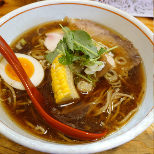 「石臼挽き中華そば」@富良野 とみ川の写真