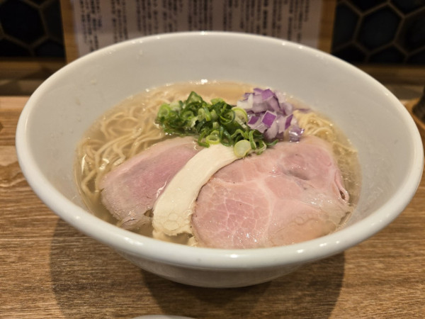 「鴨と貝の中華そば(塩)」@鴨出汁中華そば かわなの写真