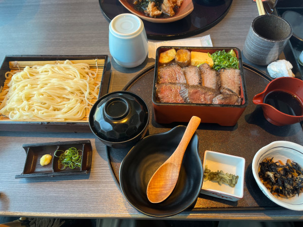 「稲庭せいろうどん」@音音 上野バンブーガーデン店の写真