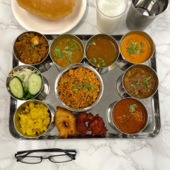 マリニ南インド 新橋店の画像