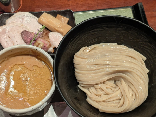 「KYOKOMUGISUMMIT限定　味噌鶏白湯つけ麺」@つけ麺 繁田の写真
