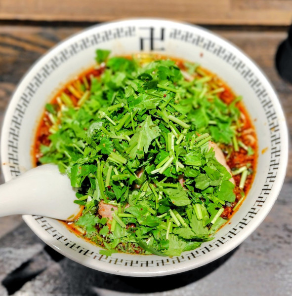 「スパイス・パクチーラー麺 1230円」@スパイス・ラー麺 卍力の写真