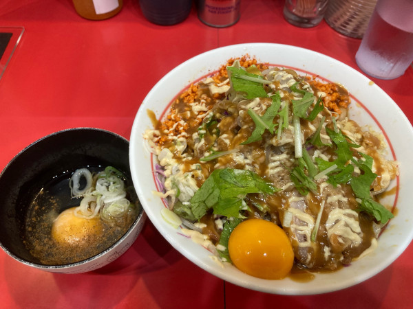 「冷やしまぜそば250g スキヤキ」@千里眼の写真