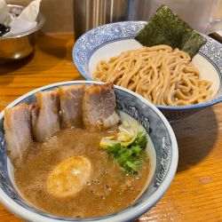 濃厚 味玉•肉入 つけ麺 1,300円