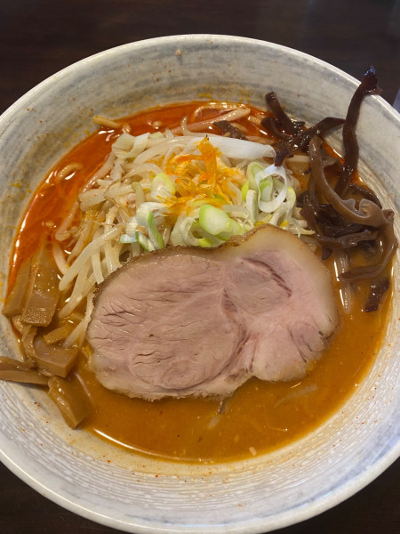 「辛味噌ラーメン（中盛）」@麺屋エイトの写真