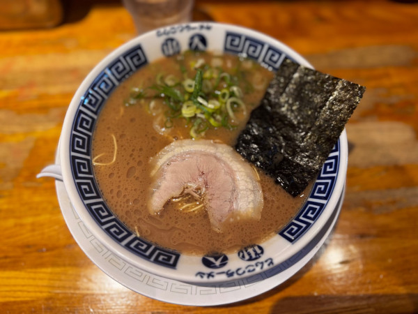 「ラーメン(バリカタ)900円」@御天 井草本店の写真