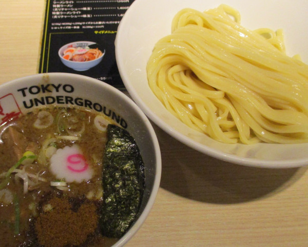 「つけめん（濃厚）1050円」@TOKYO UNDER GROUND RAMEN 頑者の写真