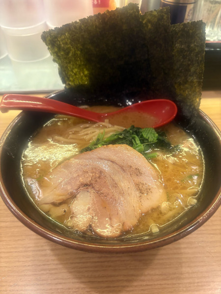 「醤油　並　880円」@つけ麺らーめん 春樹 新宿御苑前店の写真