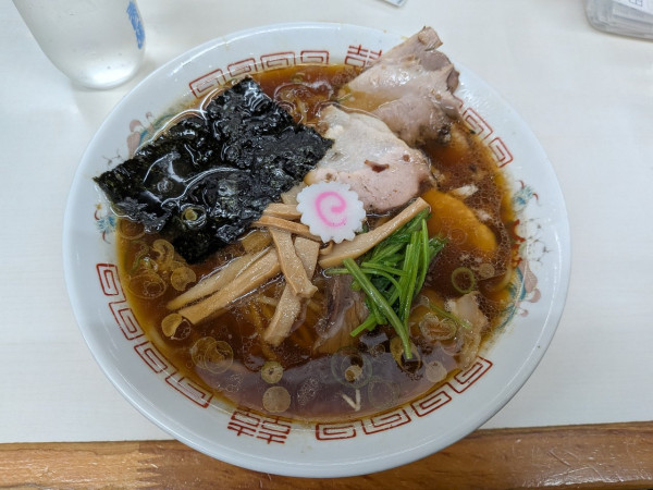 「青島ラーメン900円」@青島食堂 秋葉原店の写真