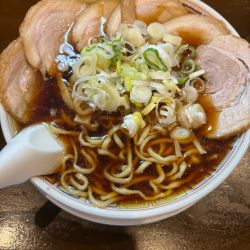 肉中華そば　1350円