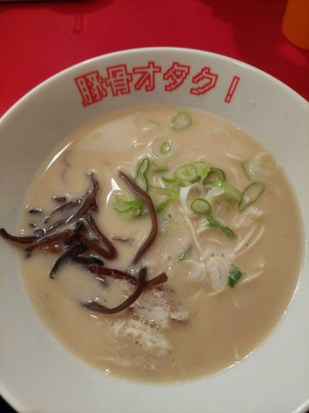 「豚骨ラーメン＋替え玉＋めんたいごはん」@豚骨オタク！の写真