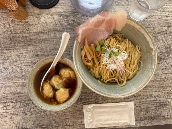 「ワンタンつけ麺 大盛(1470)」@麺食堂 くにをの写真