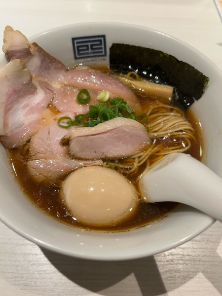 「特製淡麗醤油そば」@淡麗拉麺 己巳の写真
