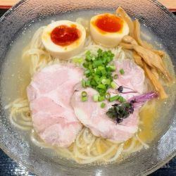 【夏季限定】冷やし創作麺 貝塩 ¥1,180＋焼豚御飯