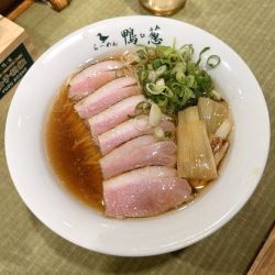 鴨コンフィ麺（1360円）