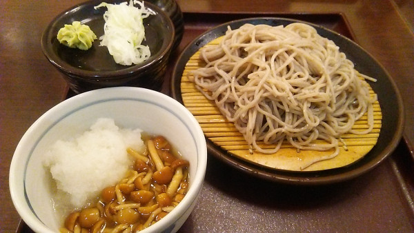 「なめこおろしそば 1200円」@そば傳 西新井アリオ店の写真