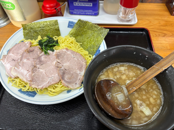 「【期間限定】魚介醤油つけ麺 チャーシュー3枚」@ラーメンショップ 椿 松伏店の写真