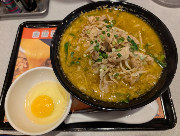 「豚スタミナ月見ラーメン」@らあめん花月嵐 東尾久店の写真