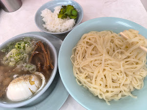 「もり中華(並)(2玉)(890)＋無料ライス」@なぎちゃんラーメン 大森駅前店の写真