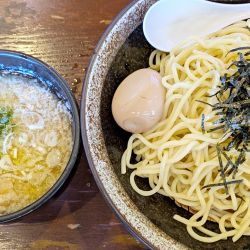 こく豚つけ麺（中盛）＋味玉