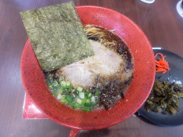 「黒らーめん890円」@らーめん専門店 小川 129号店の写真