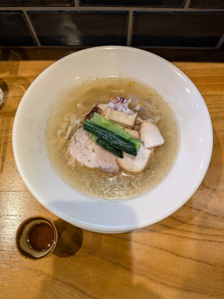 「黒豚と煮干し清湯(もち姫手揉み麺)」@中華そば 先崎の写真