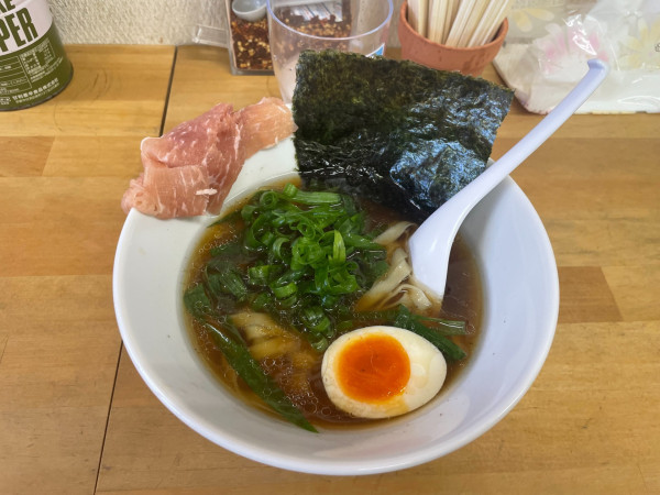 「中華そば（豚）」@中華そば謹製 讃の写真