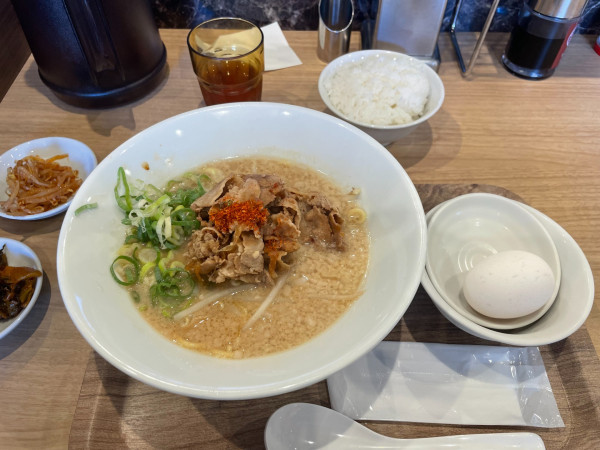 「肉そば（店舗限定）」@一風堂 高松松島店の写真
